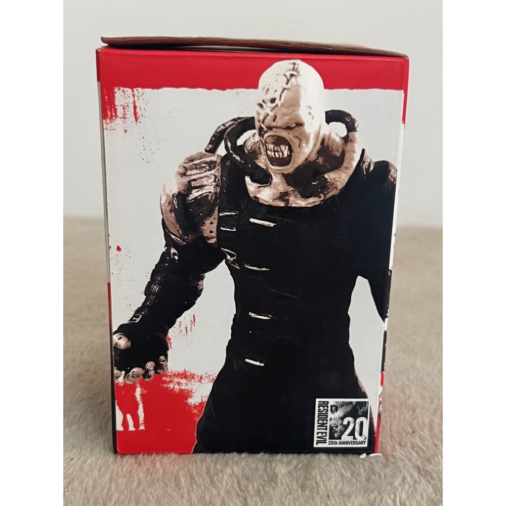 Resident Evil 20th Anniversary Nemesis Figure Nerd Block Exclusive Capcom B.O.W.